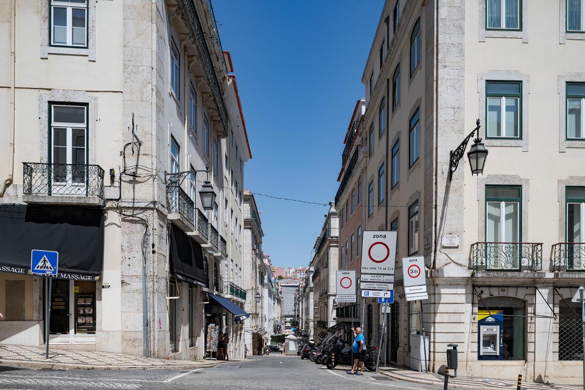 Made For The City Lovers- Urban Charm In Chiado Lisboa Dış mekan fotoğraf